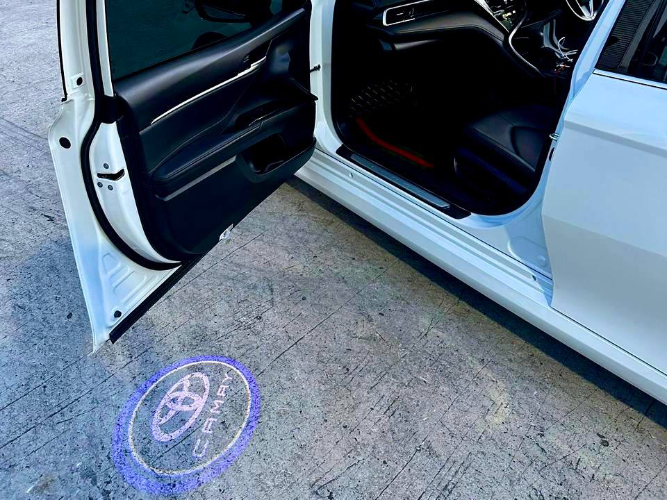 Toyota Camry Hybrid (2025) — 4