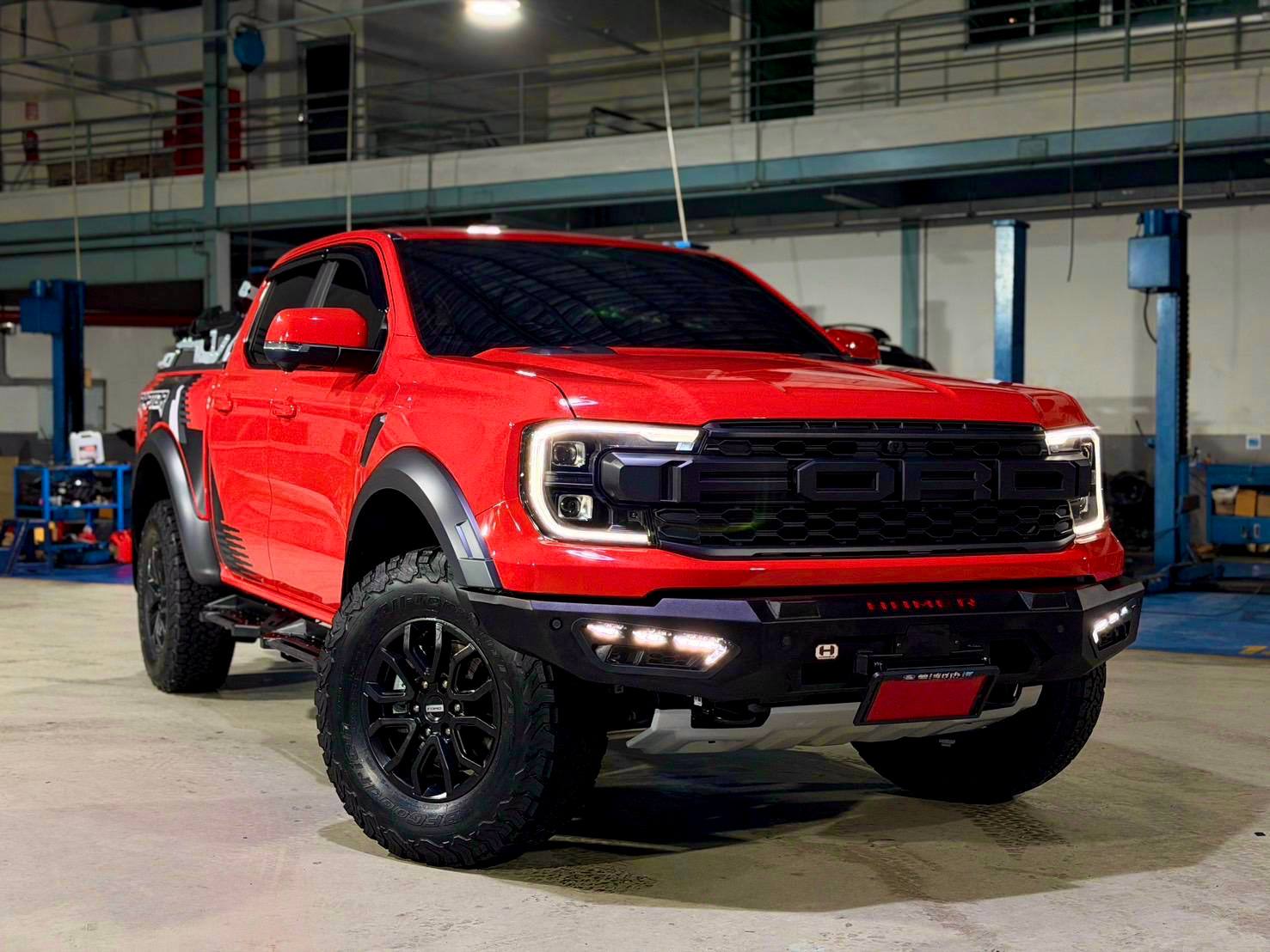Ford Raptor Orange (2025) — 1