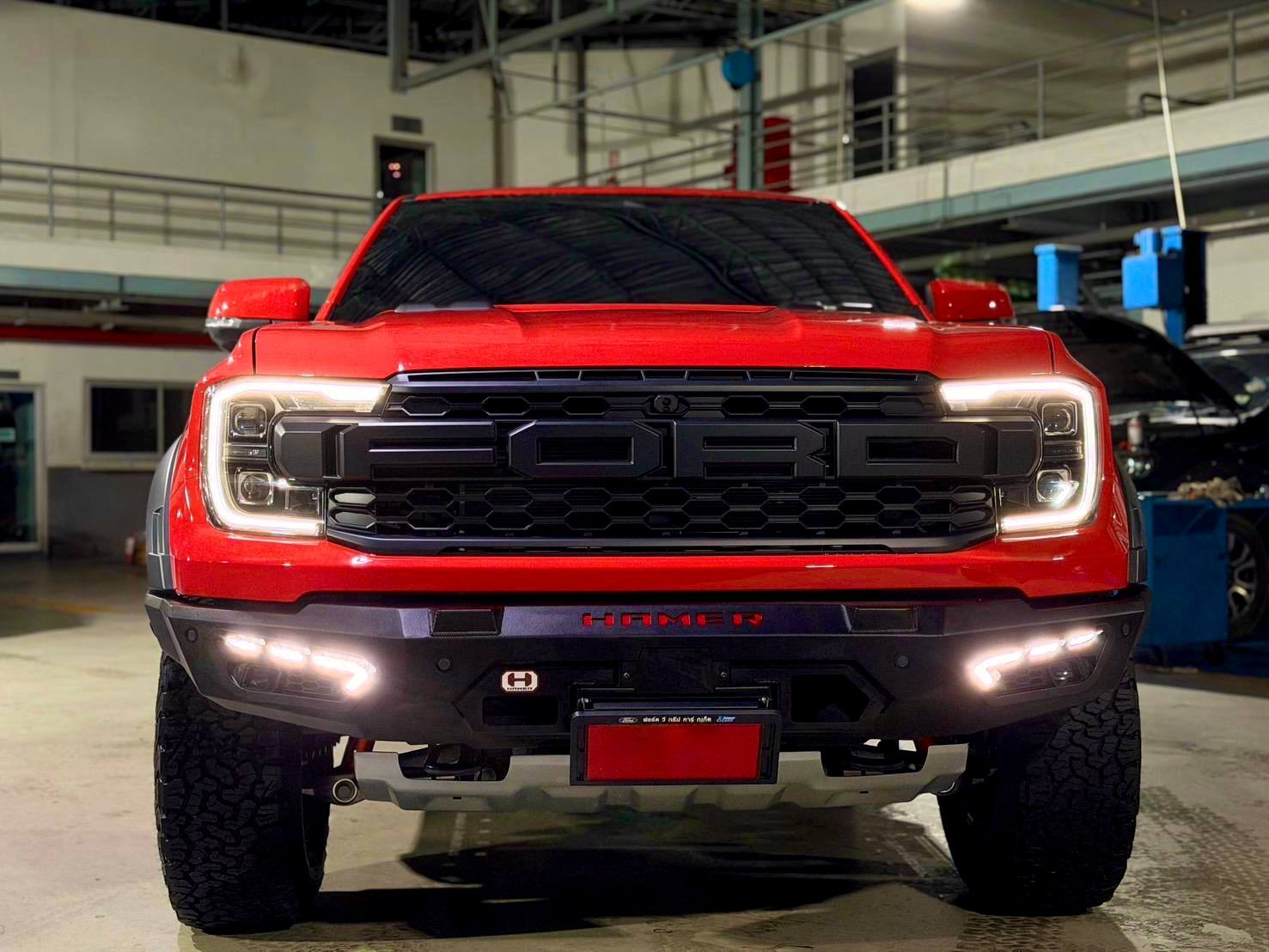 Ford Raptor Orange (2025) — 4