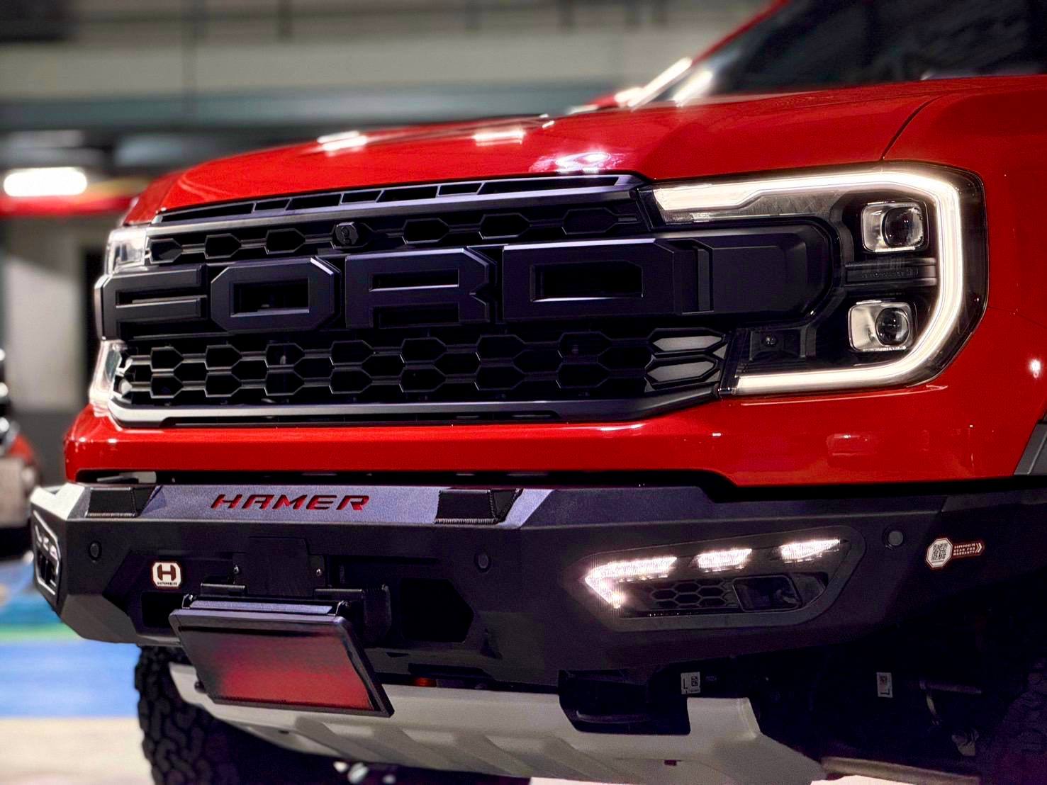 Ford Raptor Orange (2025) — 5