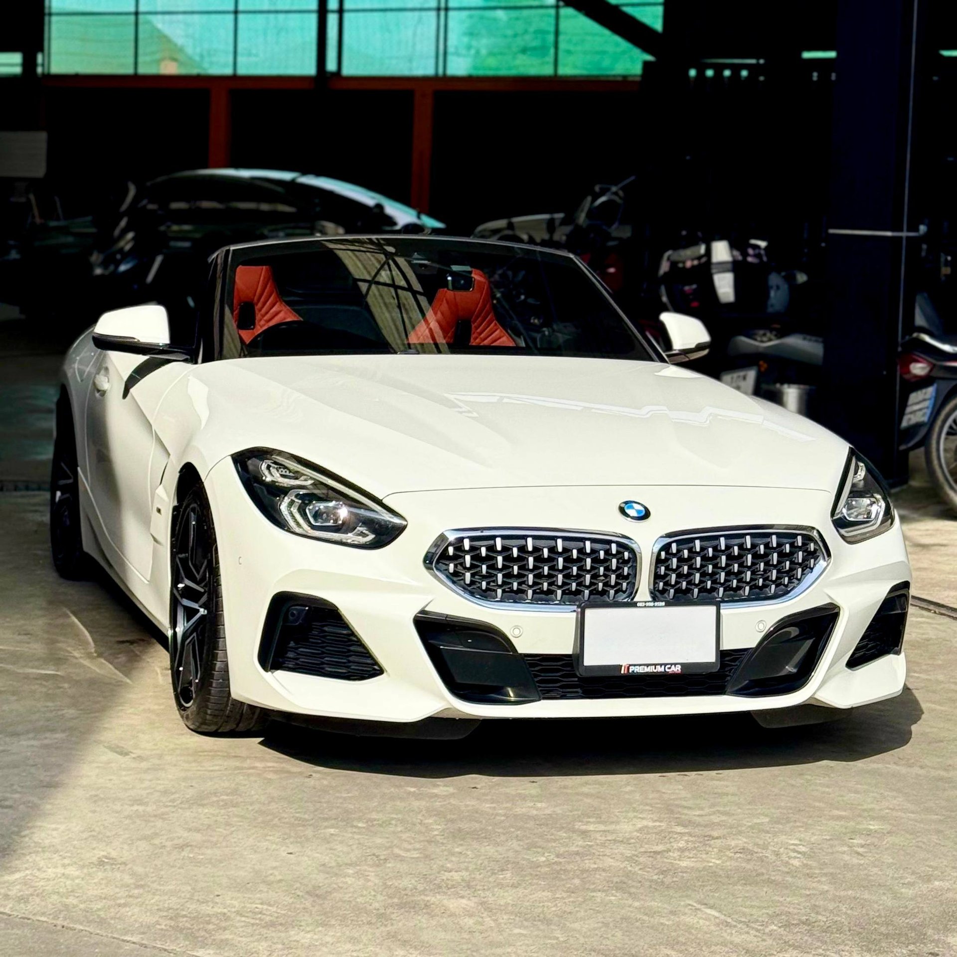 BMW Z4 (2024) — 4