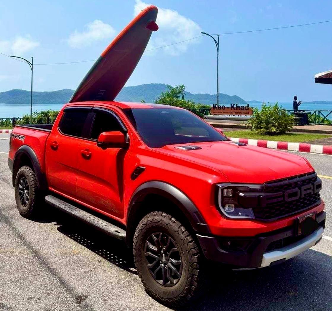 Ford Raptor Red (2023) — 2