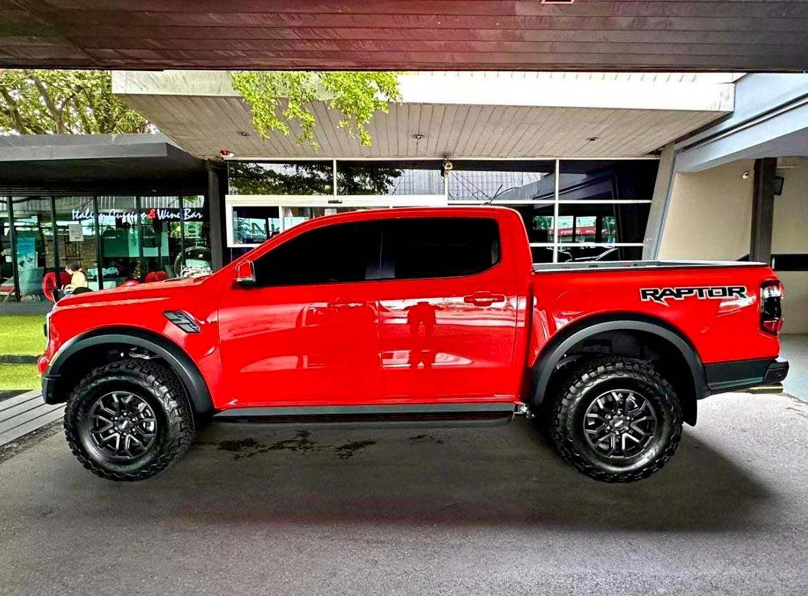 Ford Raptor Red (2023) — 3