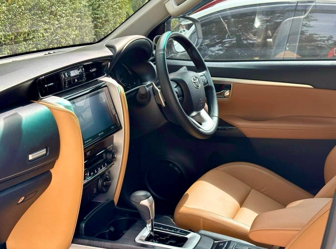 Toyota Fortuner (2021) — 6