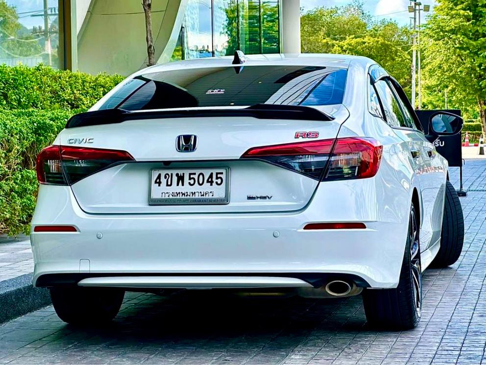 Honda Civic RS (2023) — 2