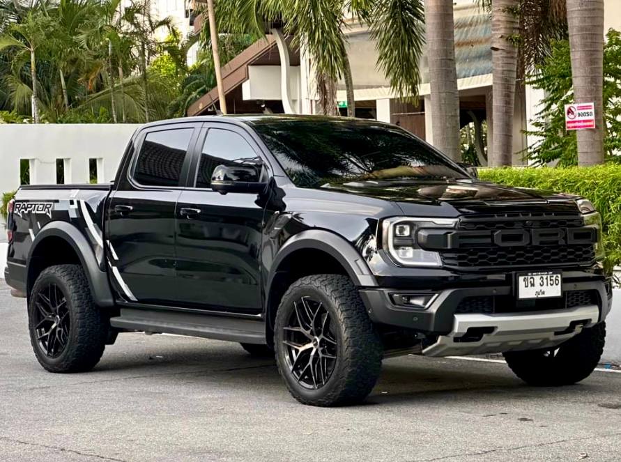 Ford Raptor Black (2023) — 1