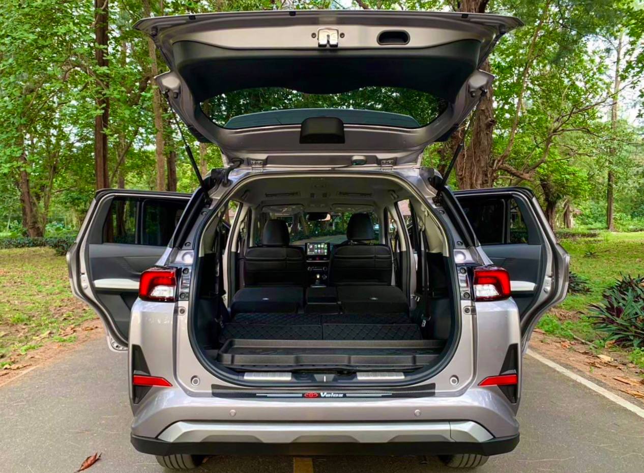 Toyota Veloz Premium (2024) — 4
