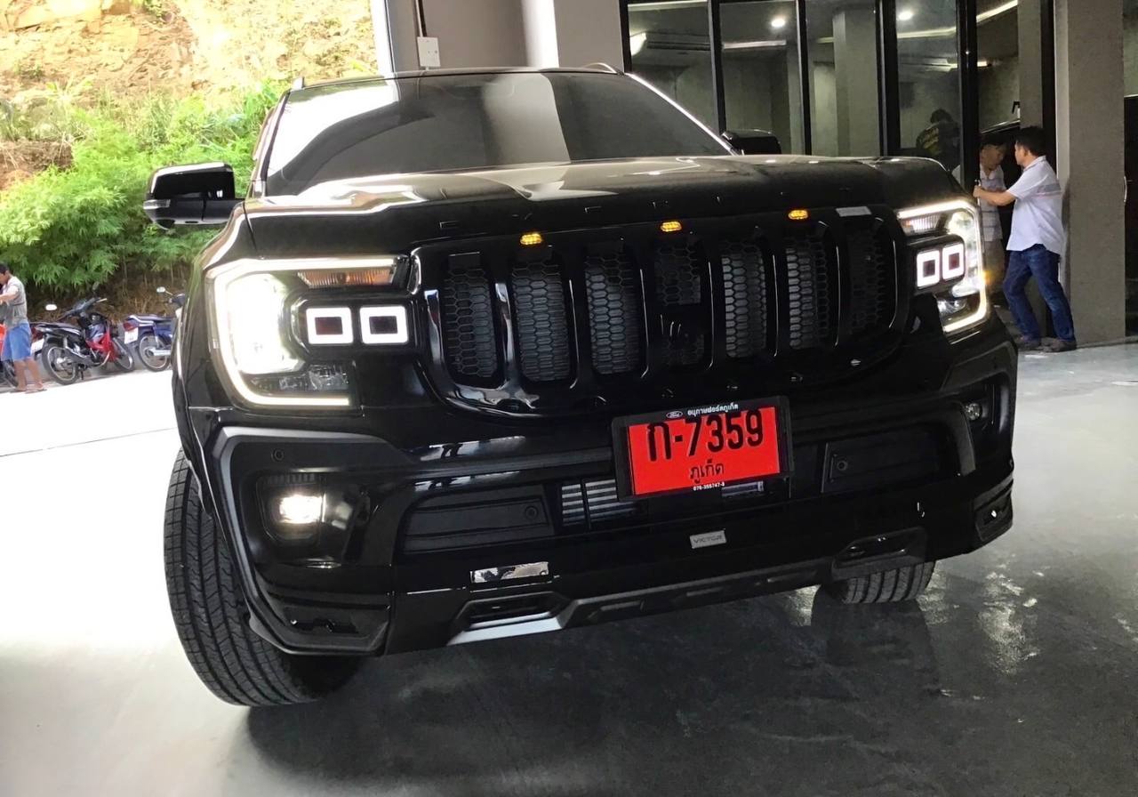 Ford Everest (2024) — 1