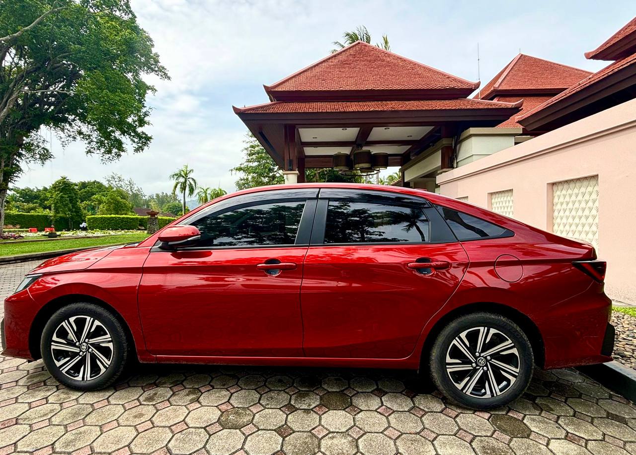 Toyota Yaris Ativ (2025) — 5