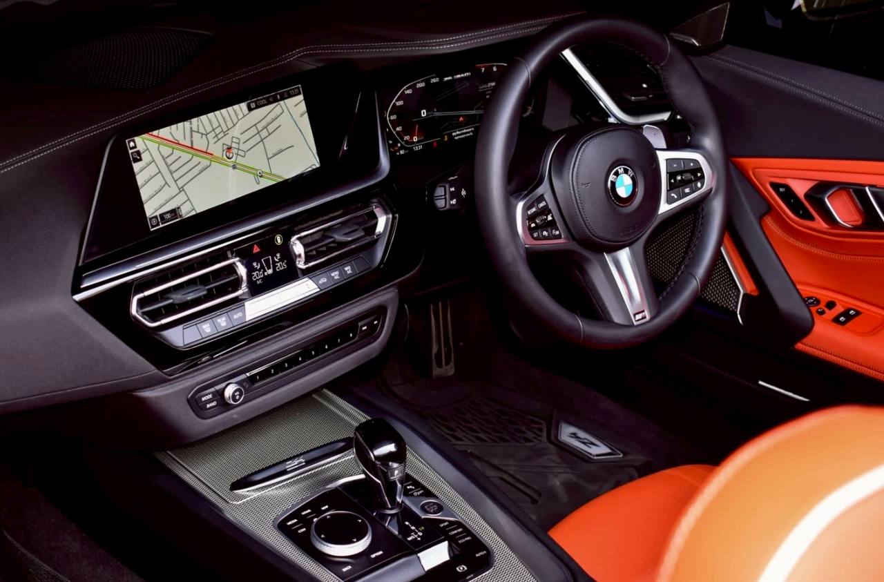 BMW Z4 M40i (2024) — 3