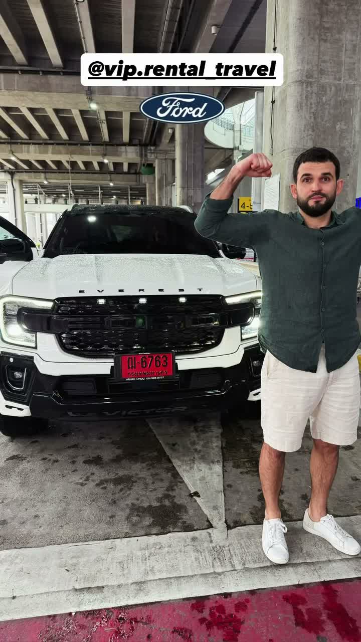 Happy client with Ford Ranger